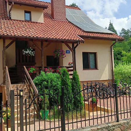 Ferienwohnung Wynajem Pokoi Wiki Mikołajki Exterior foto