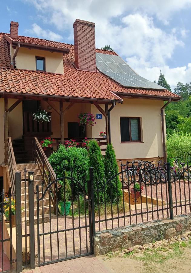 Ferienwohnung Wynajem Pokoi Wiki Mikołajki Exterior foto